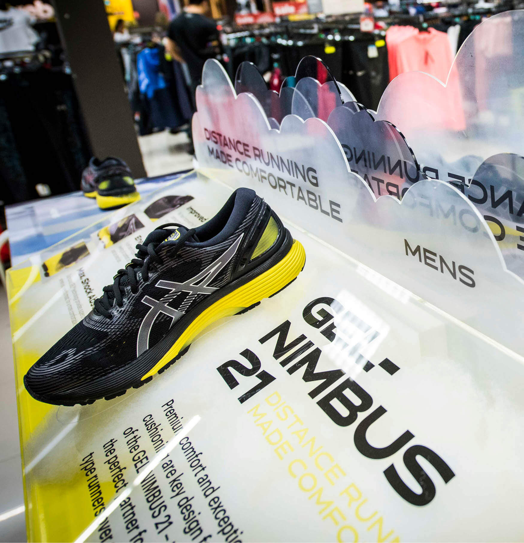 Gel Nimbus 21 Footwear Displays Dashing Group