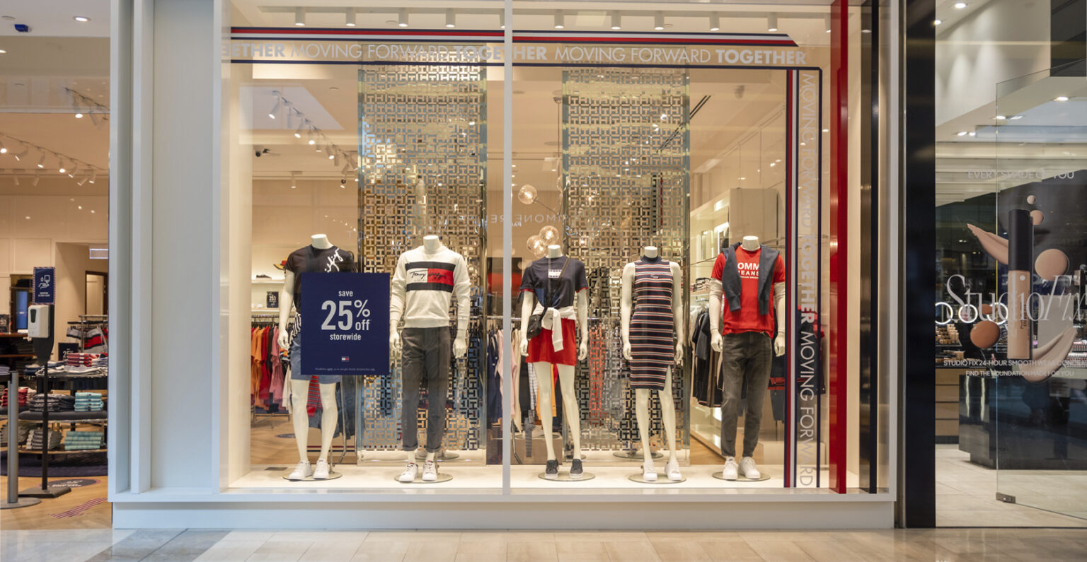 Tommy Hilfiger - Window Displays - Dashing Group