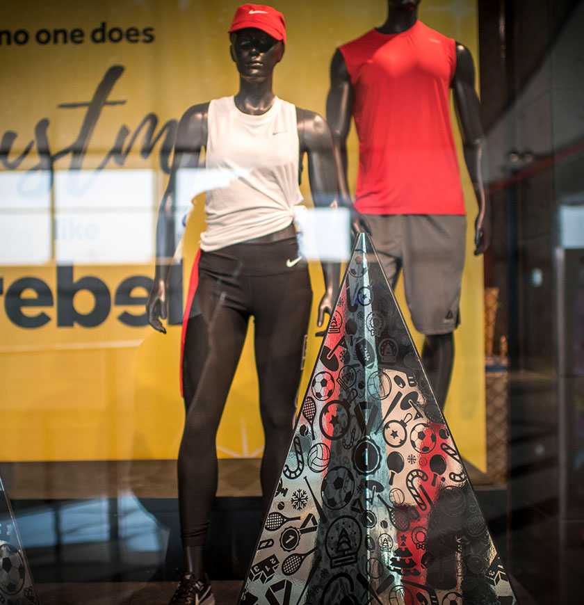 2017-Dashing-Rebel-Chatswood-Christmas-Window-Display-Retail