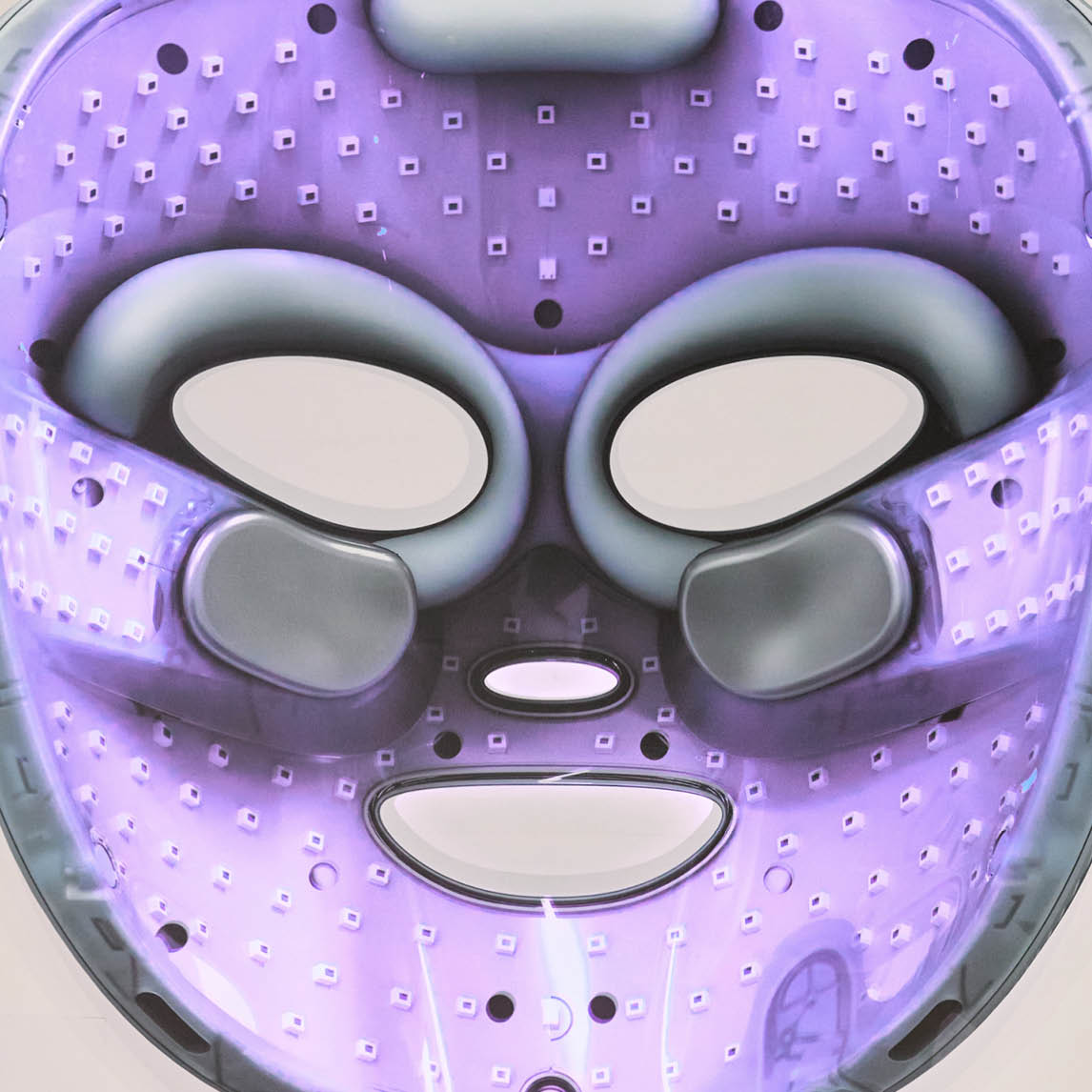 Shark Beauty Cryoglow